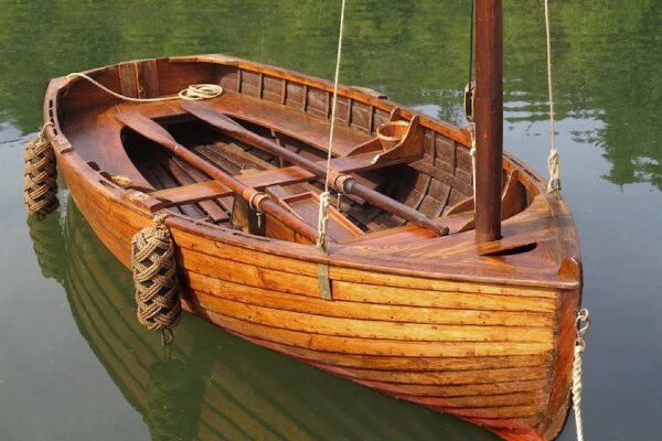 Best Woods for Lightweight Boat Construction Best Woods for Lightweight Boat Construction