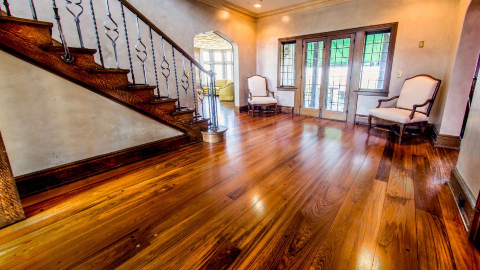 Enhancing Teak Lumber with Finishes and Sealants