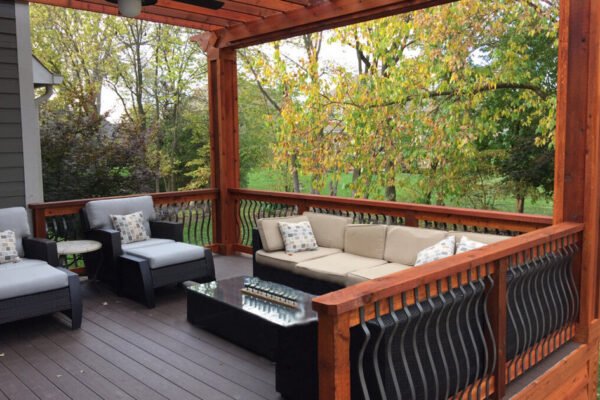 How to Plan the Perfect Deck Design for Your Home
