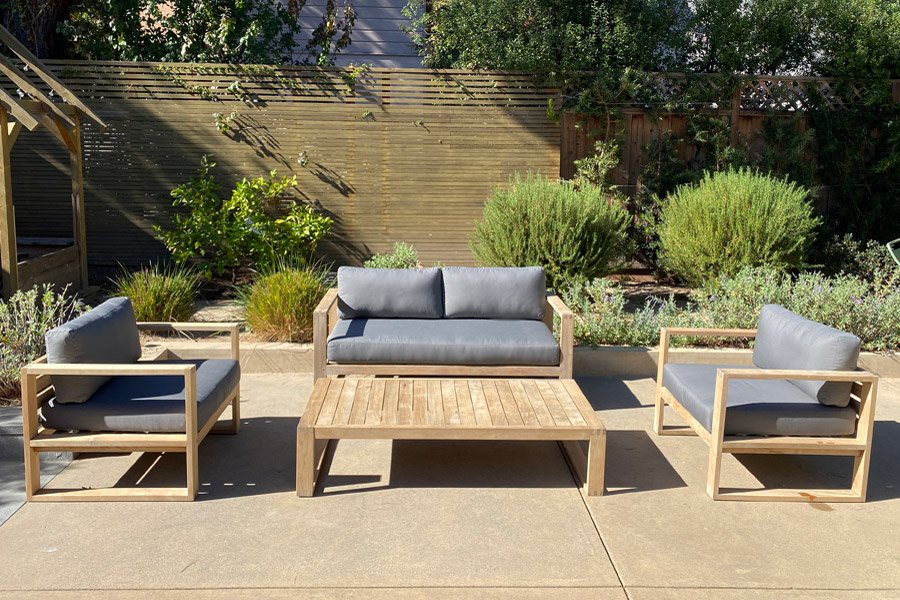 Top Reasons Teak Lumber is Perfect for Outdoor Furniture