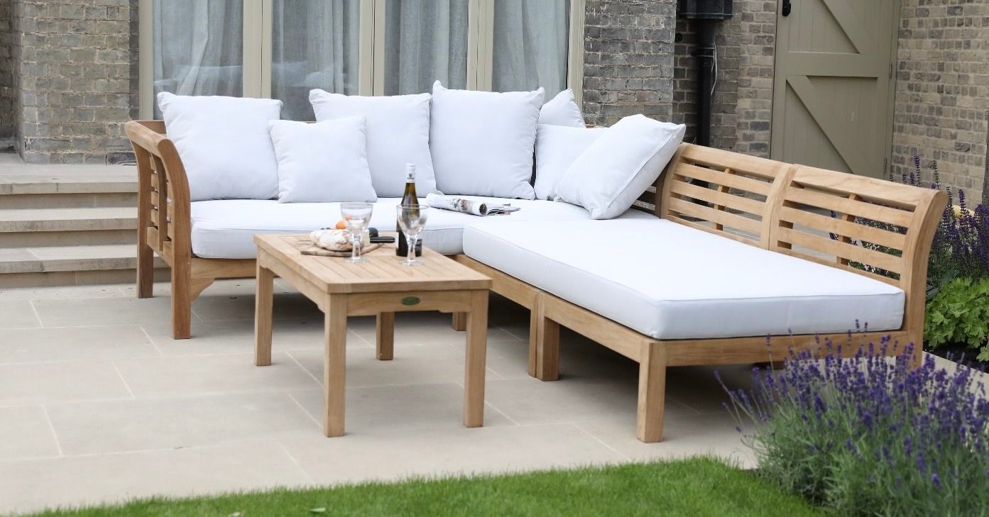 Top Reasons Teak Lumber is Perfect for Outdoor Furniture